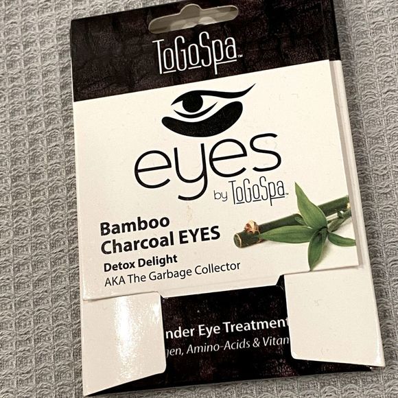 ToGoSpa Bamboo Charcoal Under Eye Repair Mask - Picture 1 of 7